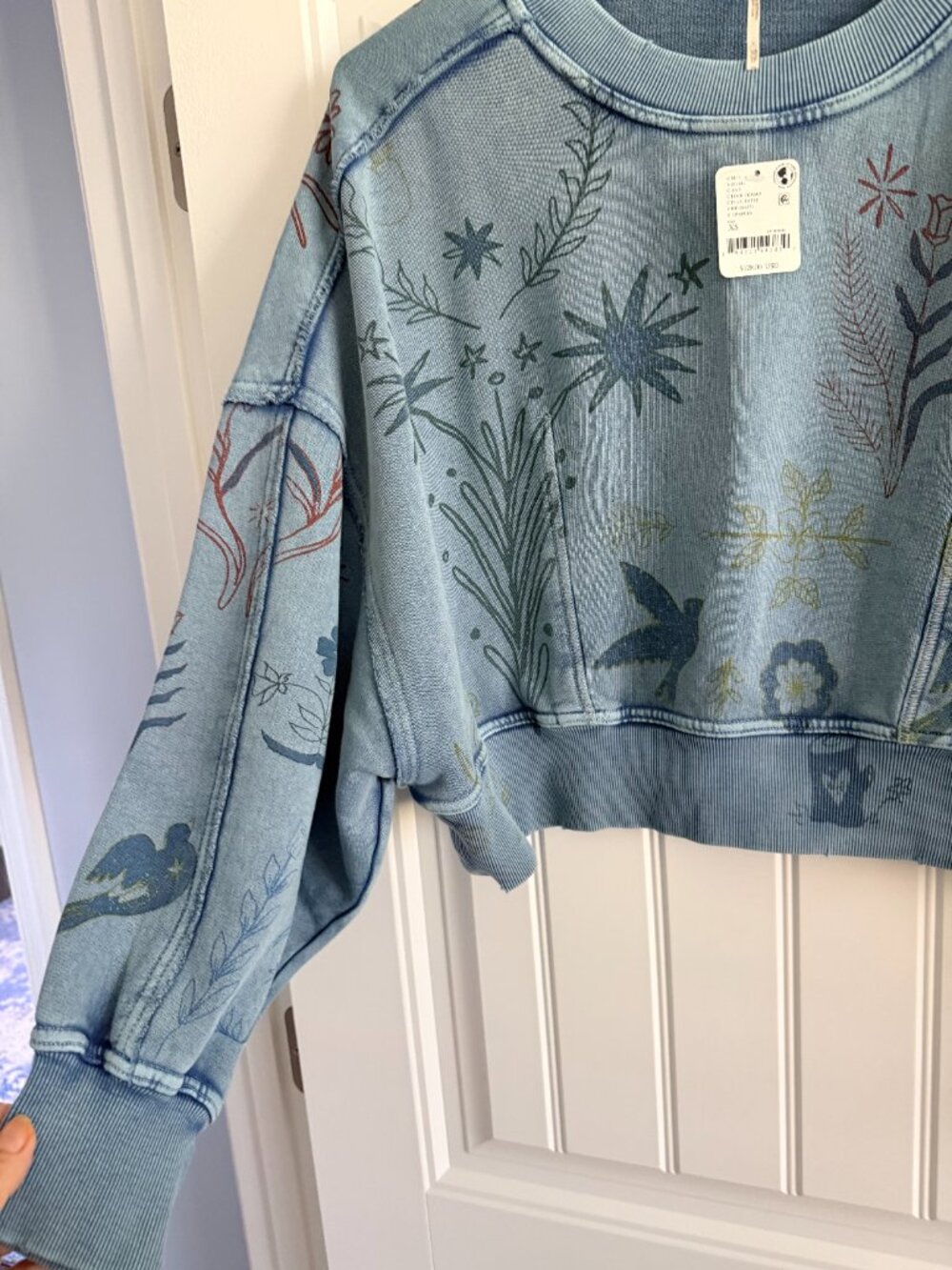 Brand New Free People Gaia Sweatshirt - Size XS - NWT - Picture 10 of 10